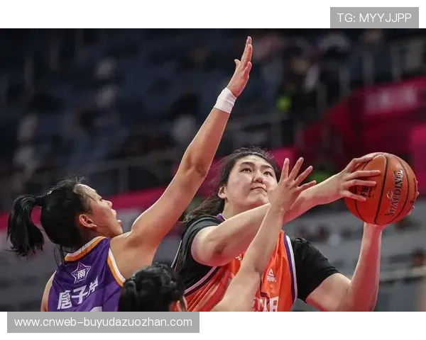 女篮新星张子宇WCBA首秀砍15分6篮板，表现可圈可点