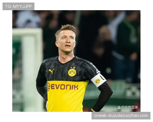 特写：老将罗伊斯替补登场后一次关键的肋部直塞助攻，帮助多特锁定胜局